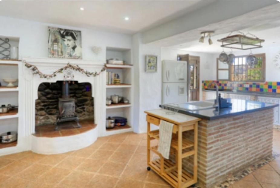Cortijo Cuscurro Villa Riogordo ภายนอก รูปภาพ